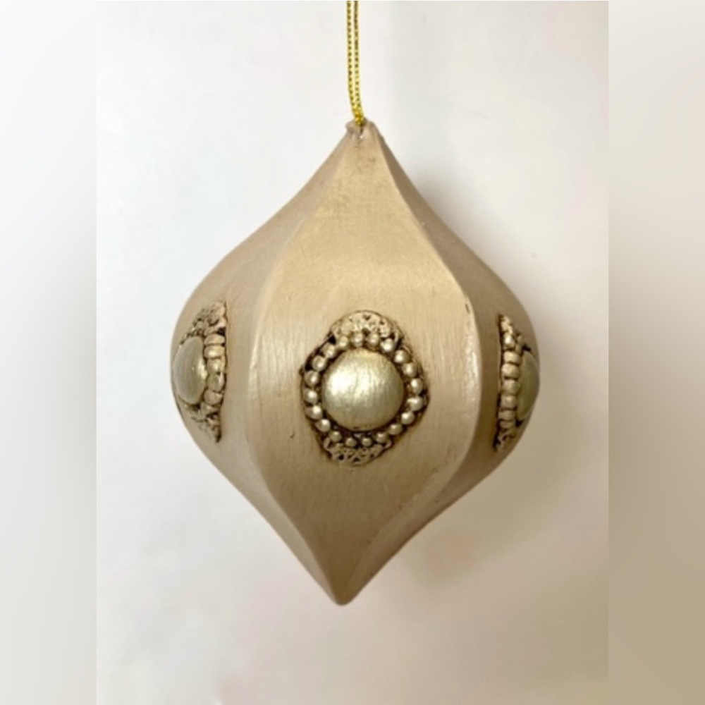 EMBELLISHED Hand Painted 6 Sided Paper Mache Dot Christmas Tree Ornament Art